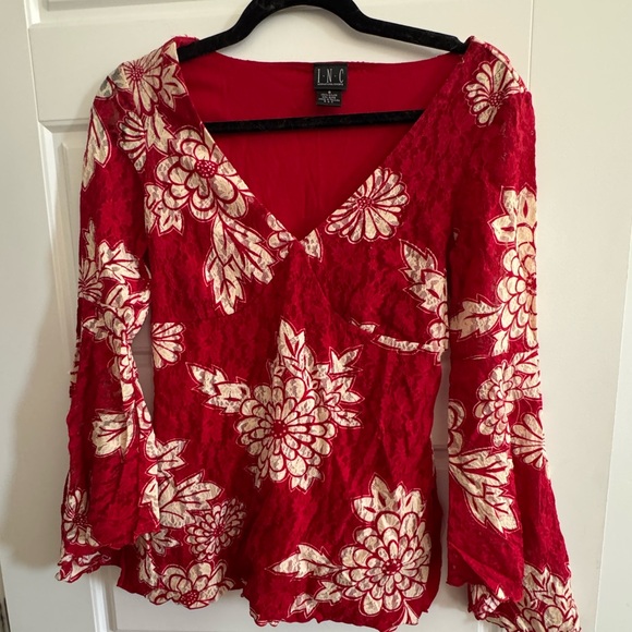 Absolutely gorgeous Vintage Red Lace Blouse - Picture 1 of 3